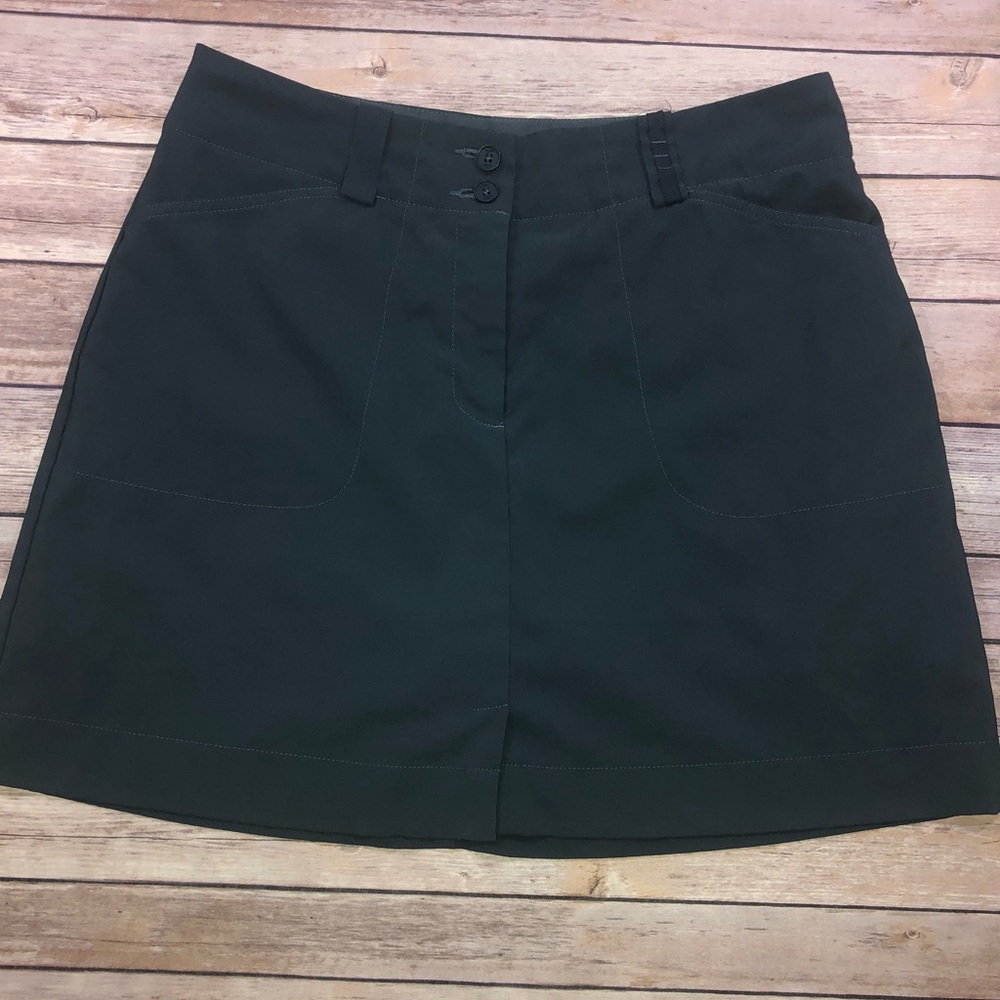 Grey Nike golf skirt size 8
